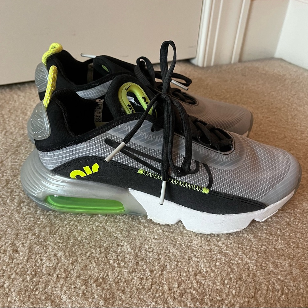 NWOB kids Nike air max